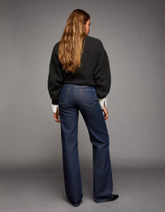 Wide-leg straight fit jeans