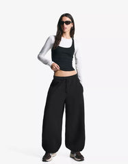 Plush barrel pants with stoppers