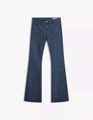 Flared pants with pocket flaps