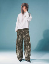 Printed plush barrel pants