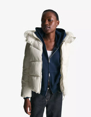 Water-repellent hooded puffer jacket with faux fur