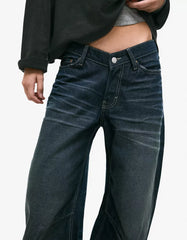 Low-rise slouchy jeans