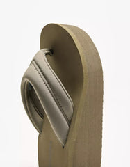 Quilted platform sandals