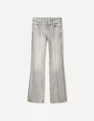 Low-rise bootcut jeans