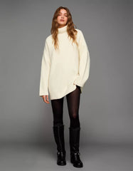 Oversize high neck sweater