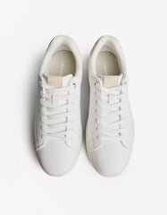 Platform sneakers