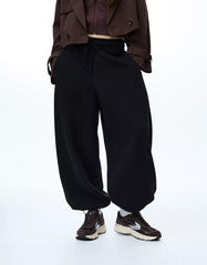 Plush barrel pants with stoppers