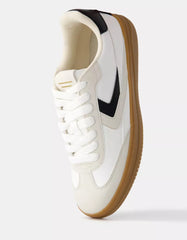 Retro sneakers with lace detail