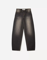Barrel jeans