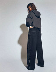 Baggy barrel jeans with studs