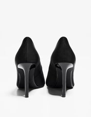 High-heel shoes