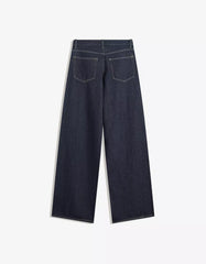 Low-rise wide-leg jeans