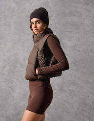 Cropped puffer vest