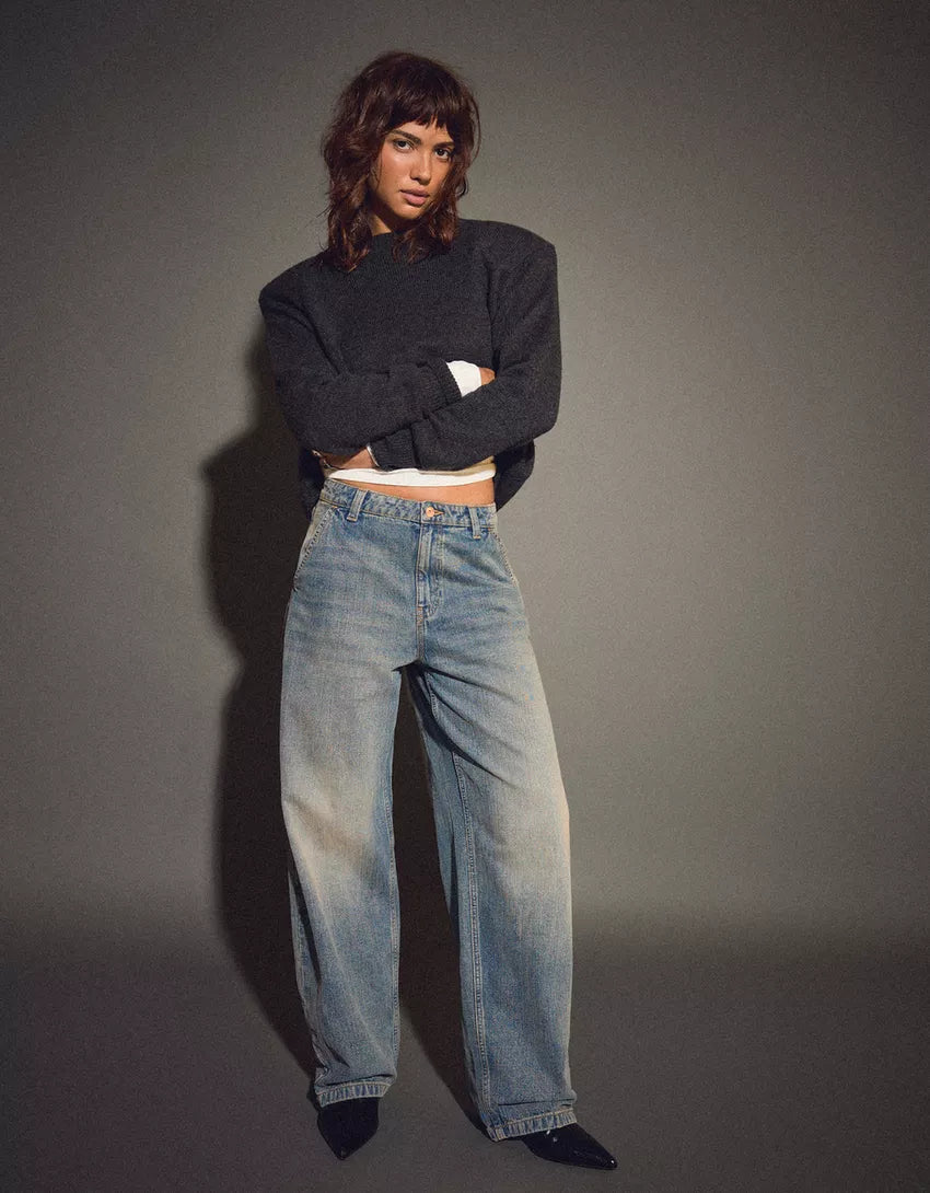 Skater-fit baggy jeans