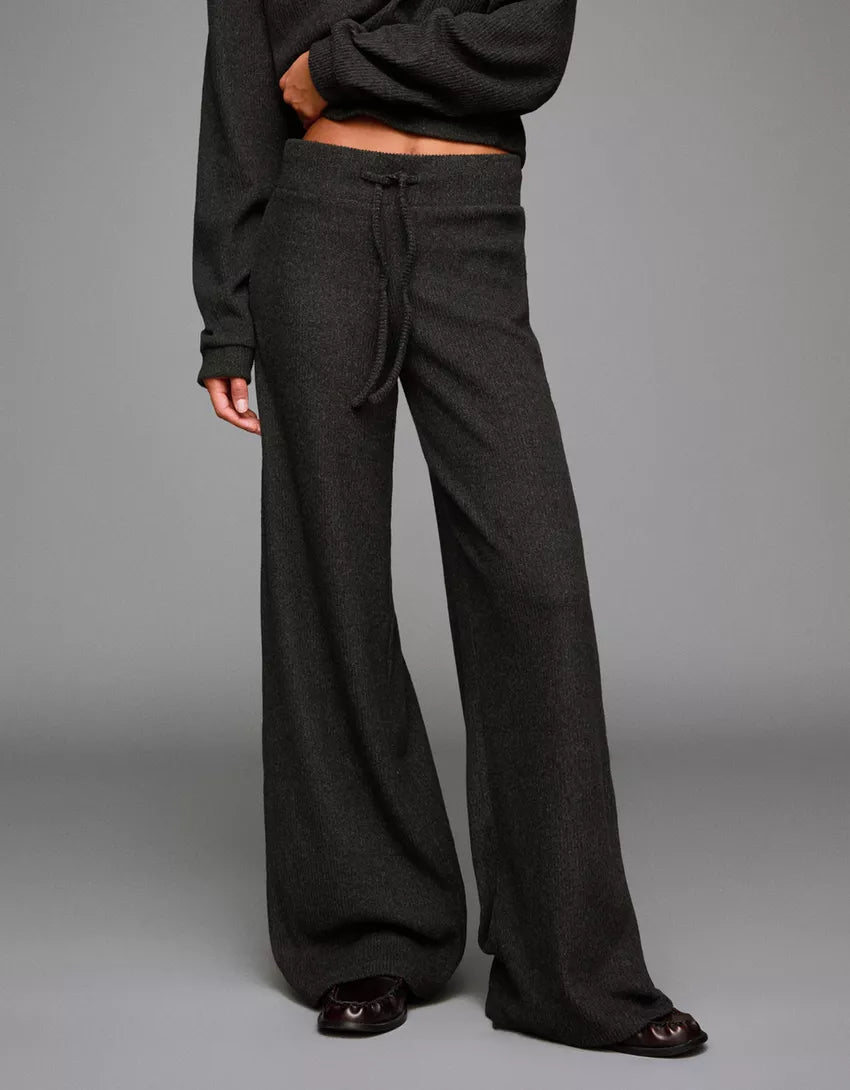 Soft ribbed wide-leg pants