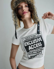 Short sleeve T-shirt with studs and print