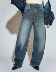 Wide-leg barrel jeans