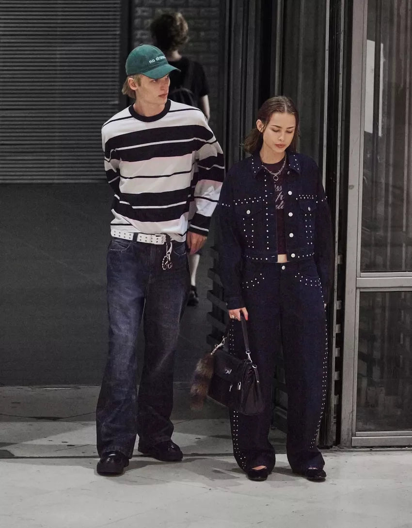 Baggy barrel jeans with studs