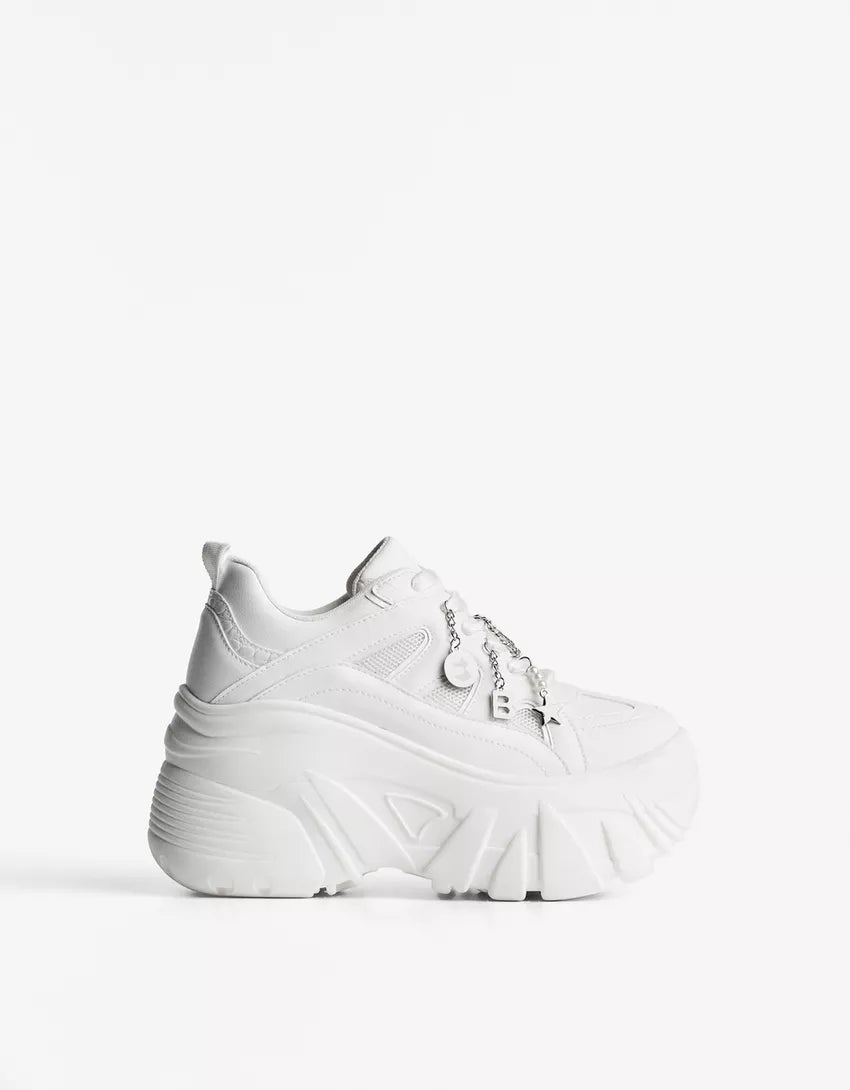 XL platform sneakers with charms