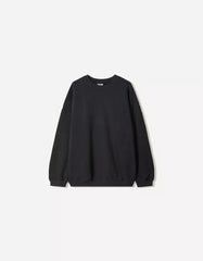 Oversize sweatshirt with pockets