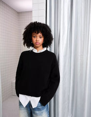 Oversized sweater with ribbed hem