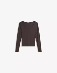 Long sleeve V-neck T-shirt