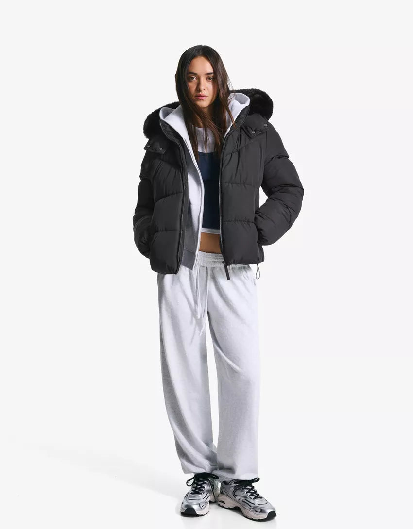 Water-repellent hooded puffer jacket with faux fur