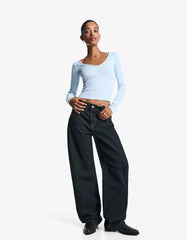 Long sleeve V-neck T-shirt