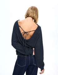 Open-back knit  sweater